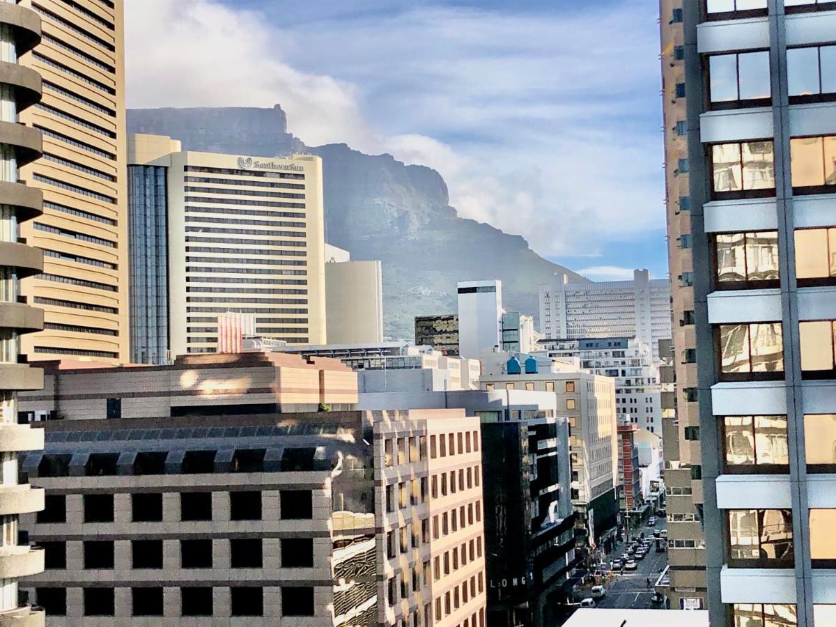 Icon Self Catering Apartment In Cape Town Near Waterfront And Cticc Kültér fotó