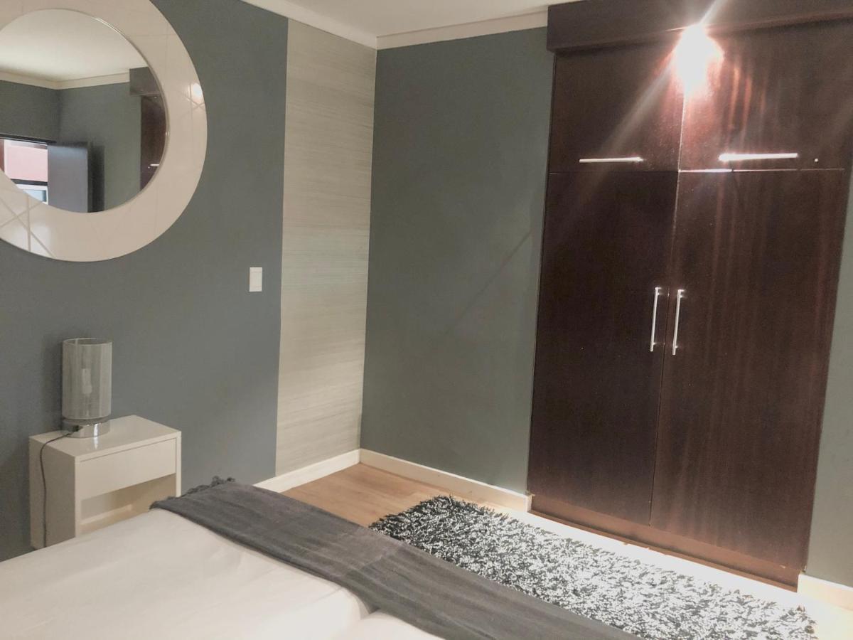 Icon Self Catering Apartment In Cape Town Near Waterfront And Cticc Kültér fotó